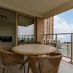 Nora - Elegant Seaview Escape With Balcony * Oostende