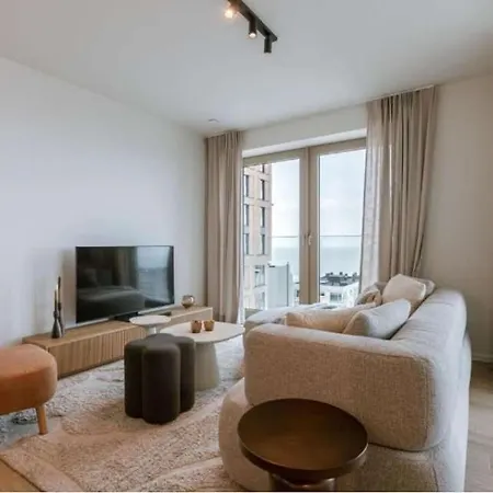 Nora - Elegant Seaview Escape With Balcony Oostende