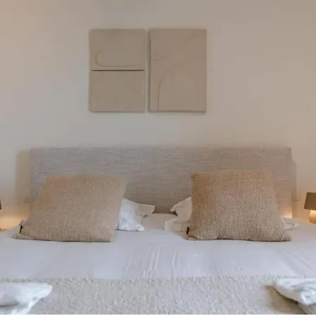 Nora - Elegant Seaview Escape With Balcony * Ostend